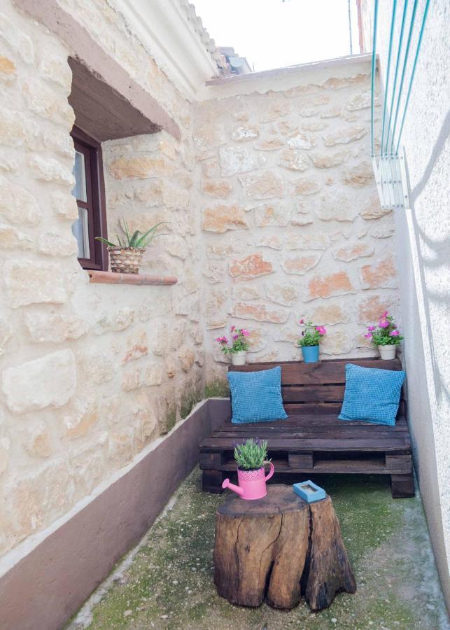 Casa Rural Marila Puigmoreno Exteriör bild